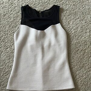 Elegant Black and White Sleeveless Top